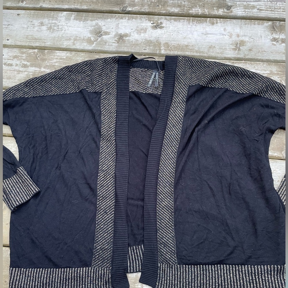 GENTLE Fawn black and gold open front cardigan size M
